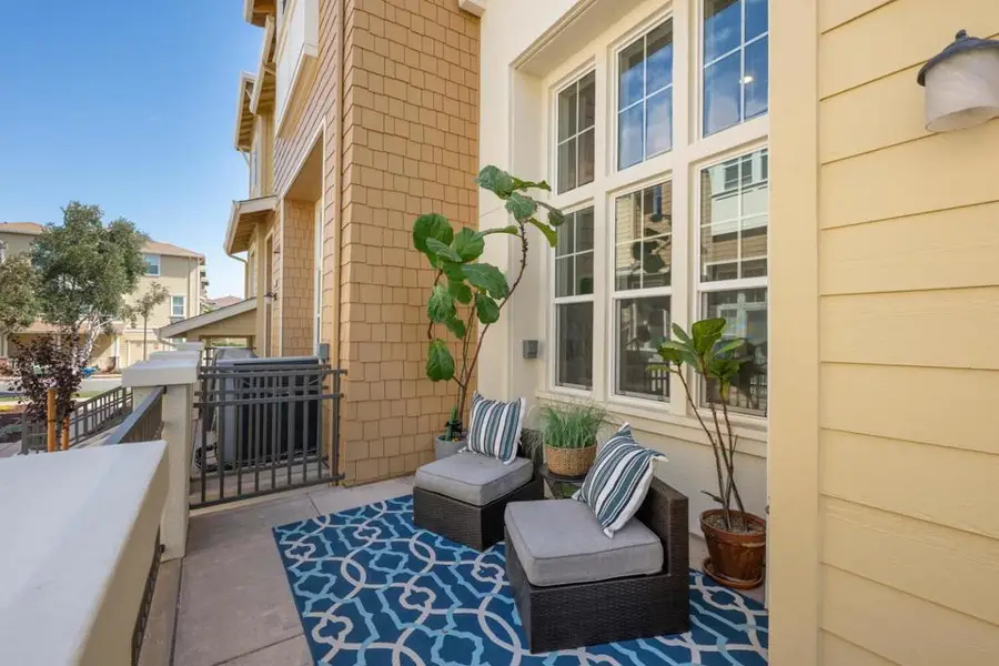 31 Bremerton Circle, Redwood City, CA 94065 - #2