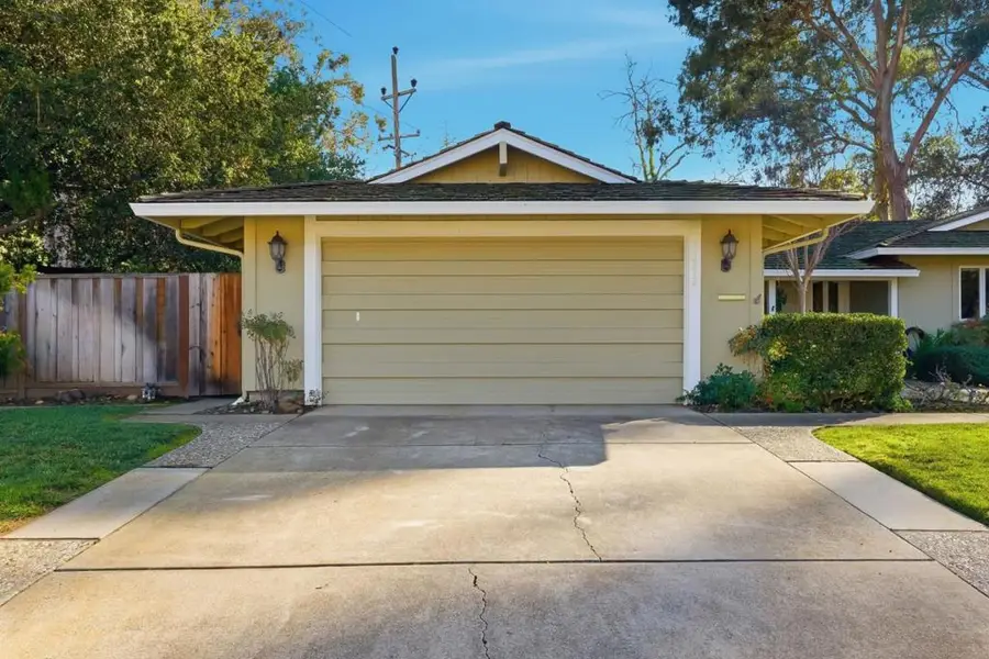 13312 Via Madronas Drive, Saratoga, CA 95070 - Image #3