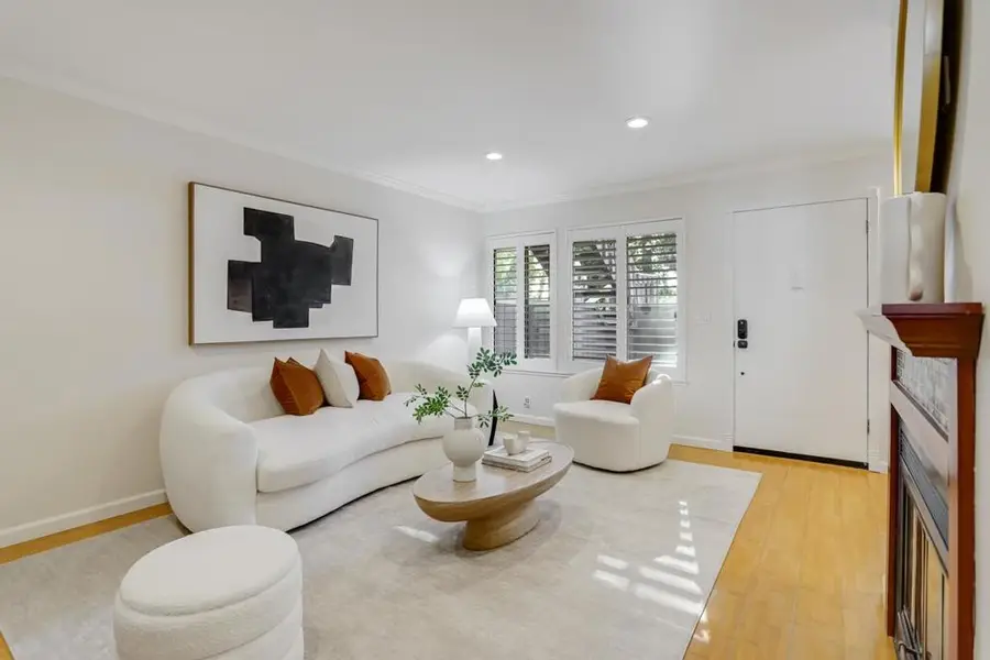 856 La Barbera Drive, San Jose, CA 95126 - Image #2