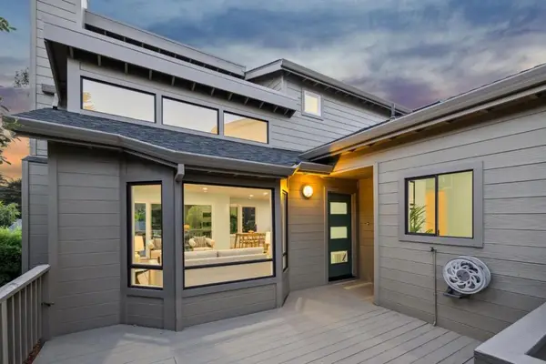 389 Avenue Granada, El Granada, CA 94018