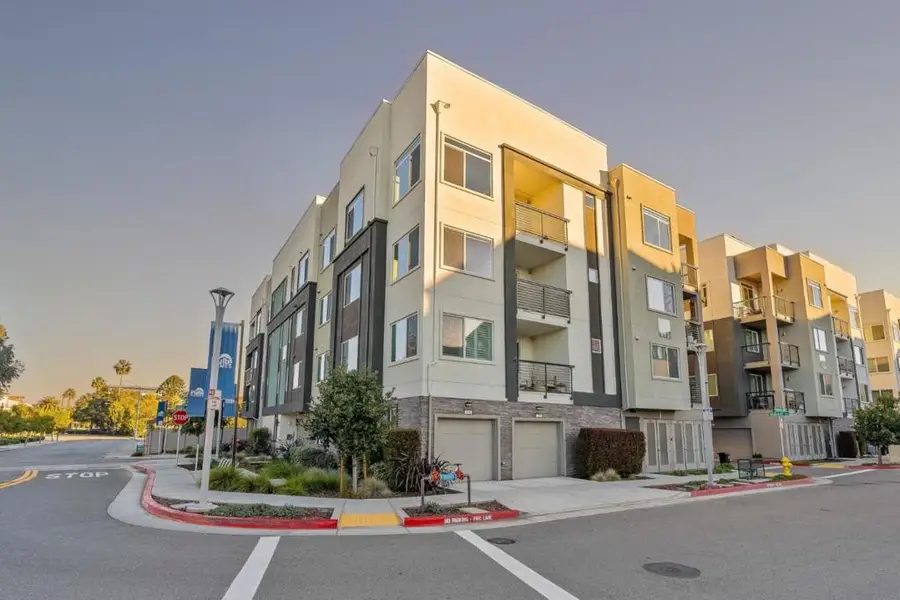 3207 Mallard Court #401, San Jose, CA 95117 - Image #2