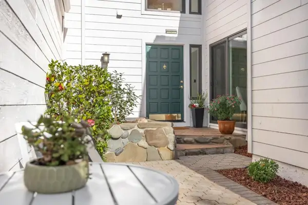 107 Cedarcrest Place, Los Gatos, CA 95032