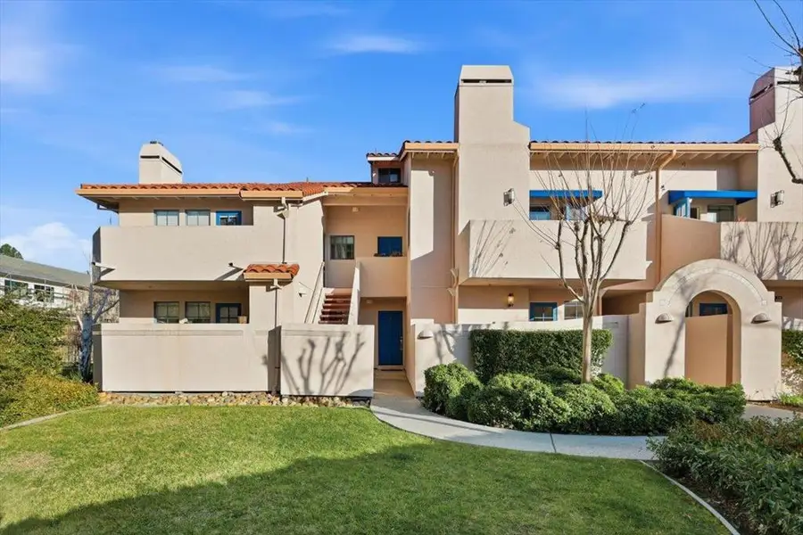 10165 Danube Dr, Cupertino, CA 95014 - Image #2