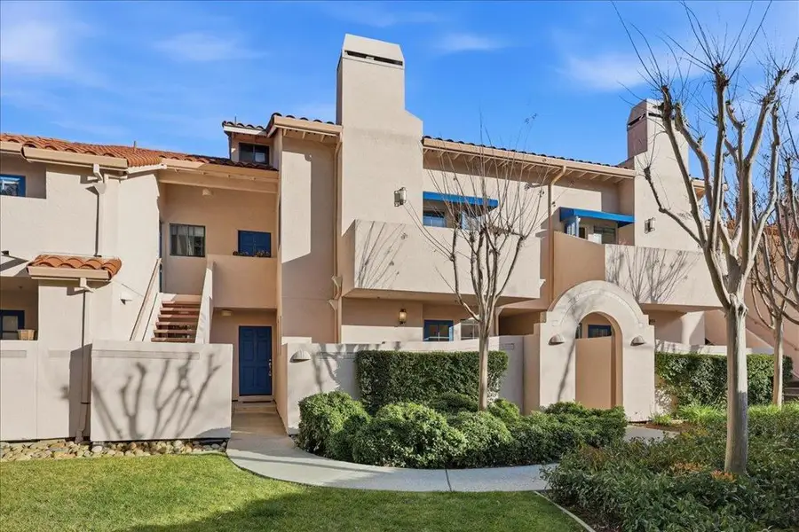 10165 Danube Dr, Cupertino, CA 95014 - Image #3