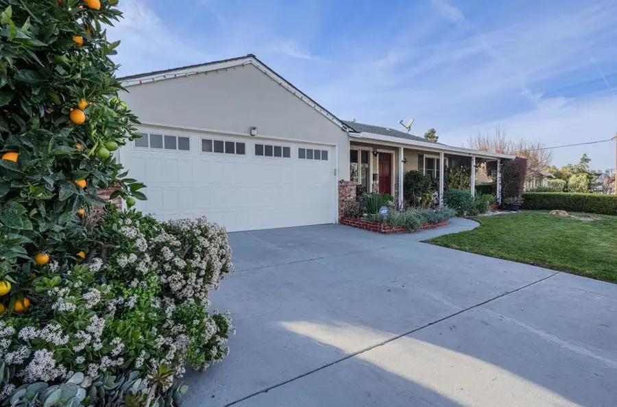 376 Cypress Avenue, Santa Clara, CA 95050 - Image #2