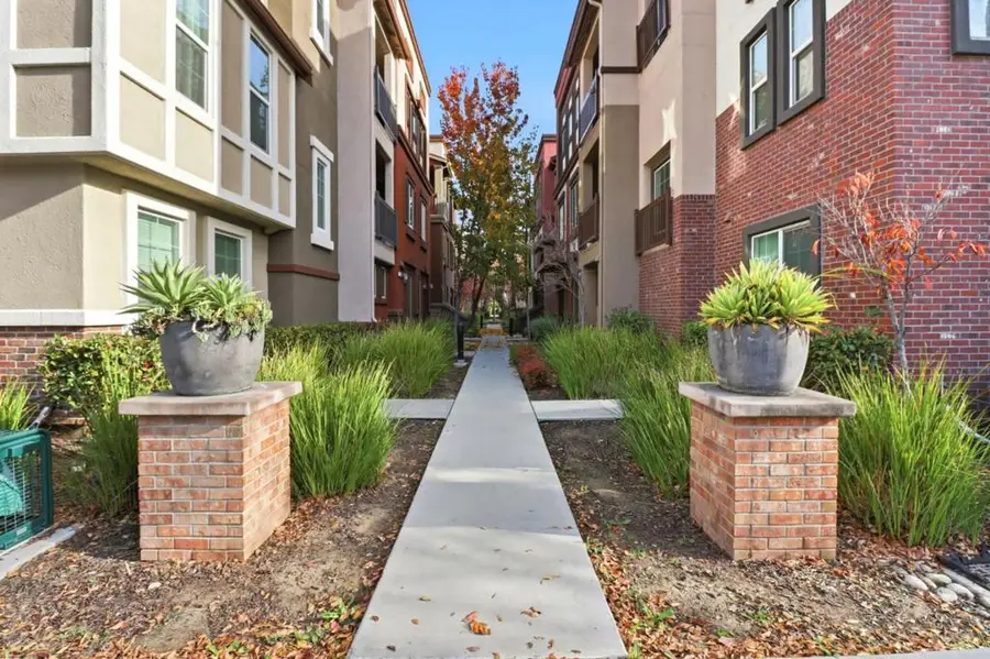 1428 Neleigh Place, San Jose, CA 95131 - Image #3