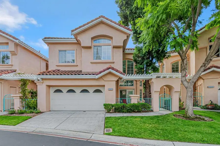 2122 Vizcaya Way, Campbell, CA 95008 - Image #2