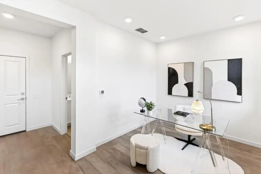 817 Galt Terrace #4, Sunnyvale, CA 94085 - Image #3