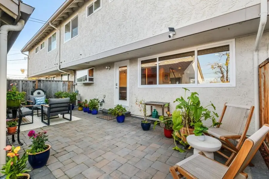 1031 Las Palmas Drive, Santa Clara, CA 95051 - Image #2