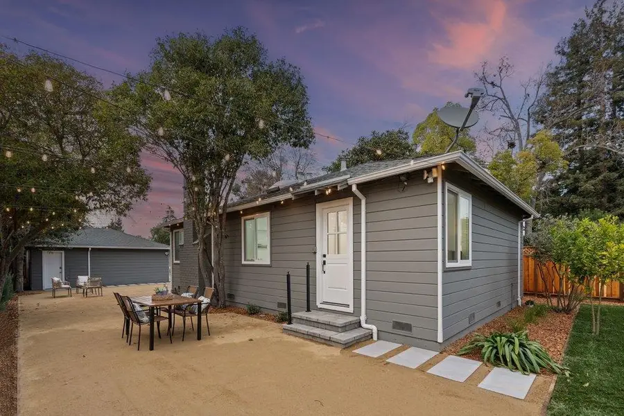 578 Green Manor Court, Palo Alto, CA 94301 - #3