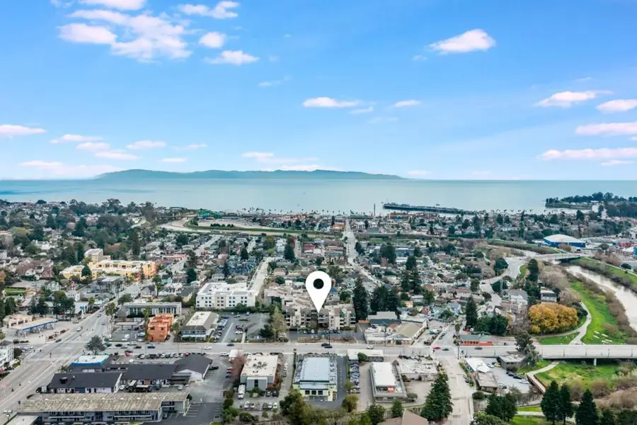 323 Broadway #A1, Santa Cruz, CA 95060 - #2