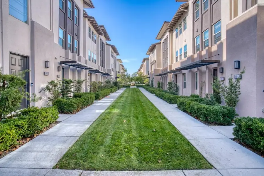 1081 Harebell Place, San Jose, CA 95131 - Image #2