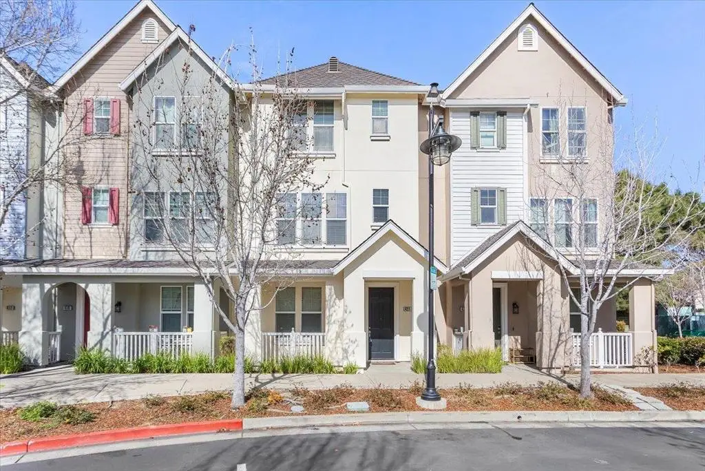 421 Metro Walk Way, Richmond, CA 94801 - #1