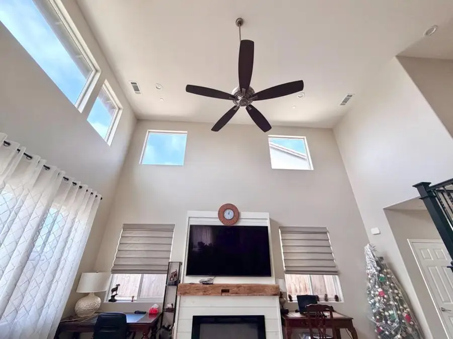 211 Las Flores Drive, Guadalupe, CA 93434 - #2
