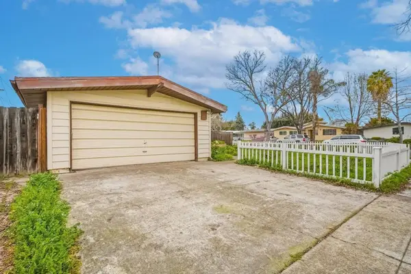 1110 Breezewood Court, Sunnyvale, CA 94089