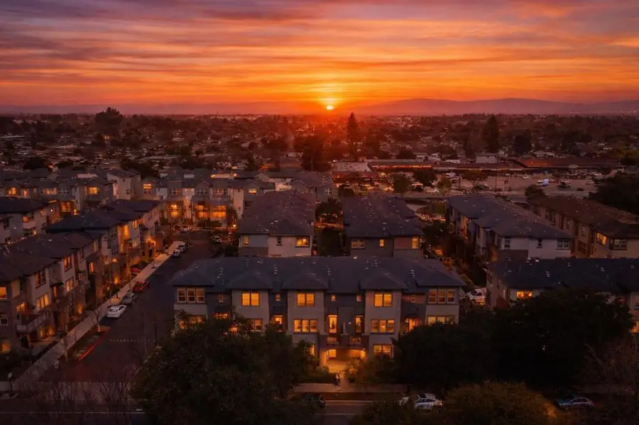 925 De Guigne Drive #4, Sunnyvale, CA 94085 - #2