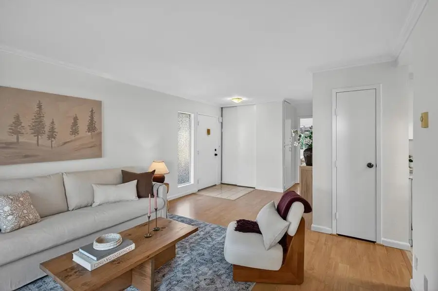 108 E Middlefield Road #A, Mountain View, CA 94043 - Image #3