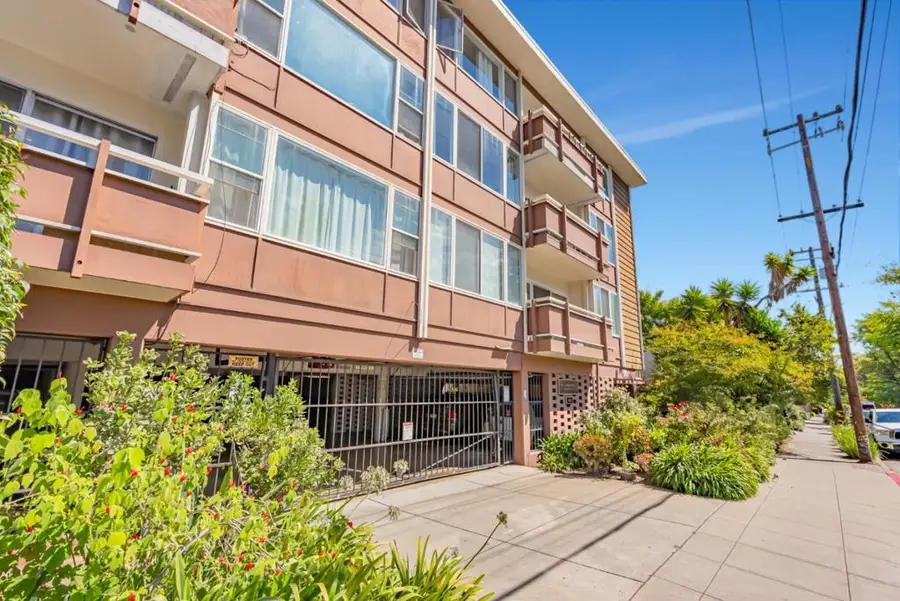 2601 College Avenue #208, Berkeley, CA 94704 - Image #2