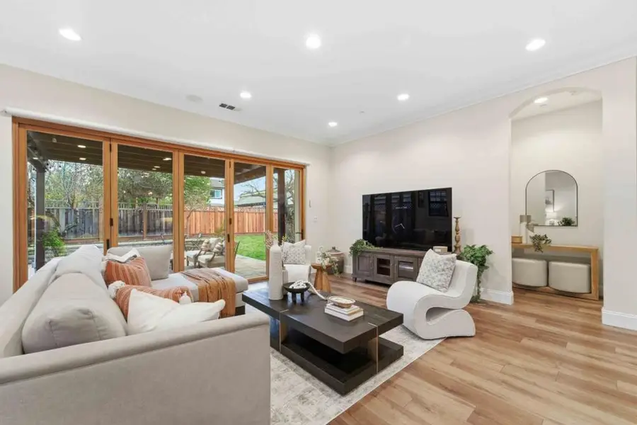 15689 Linda Avenue, Los Gatos, CA 95032 - #3