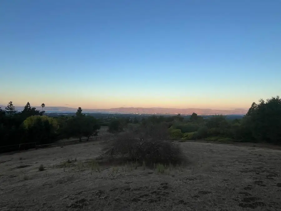 27251 Julietta Lane, Los Altos Hills, CA 94022 - Image #2