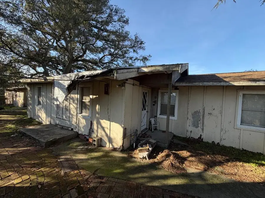 6070 Skyline Drive, El Sobrante, CA 94803 - Image #3