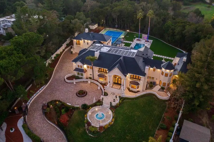 18911 Decatur Road, Los Gatos, CA 95030 - Image #2