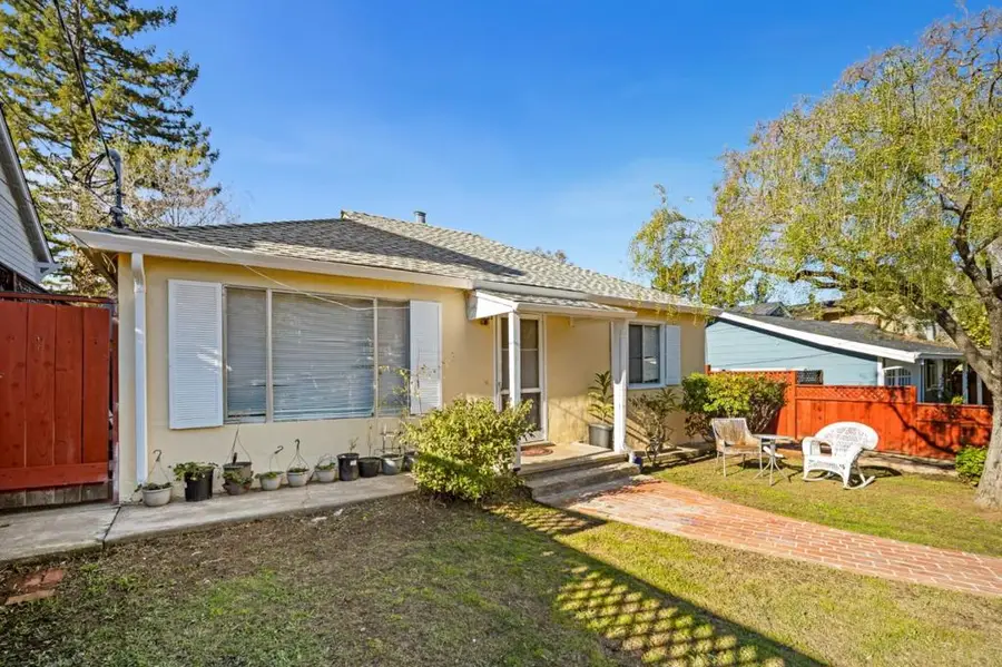 2066 Sterling Avenue, Menlo Park, CA 94025 - Image #2