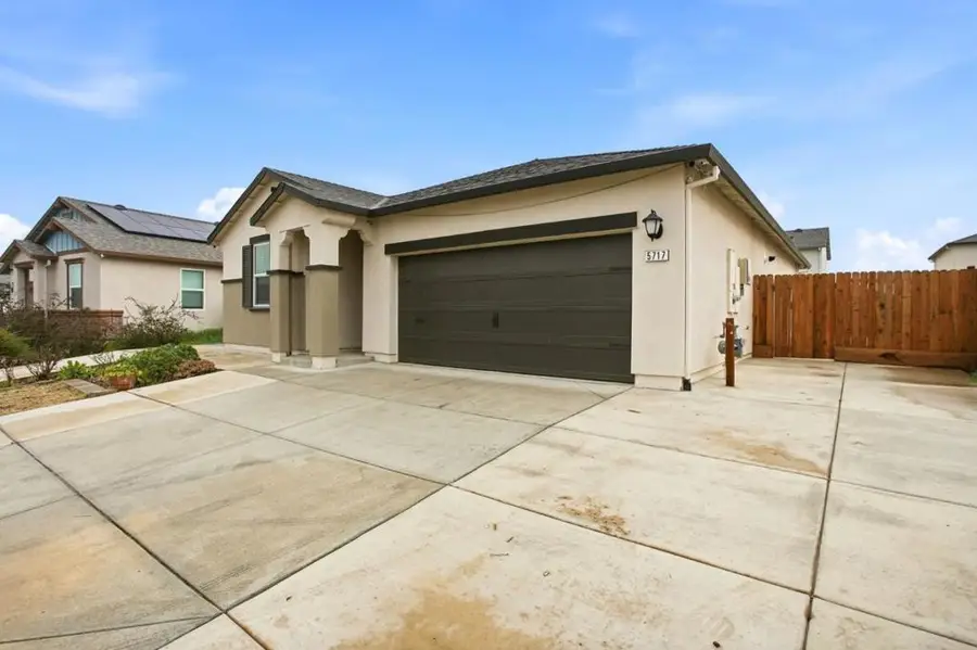 5717 Harcrest Drive, Linda, CA 95901 - Image #2