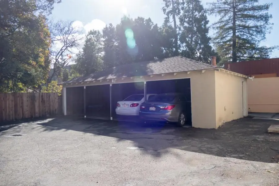 925 Oak Lane, Menlo Park, CA 94025 - Image #3