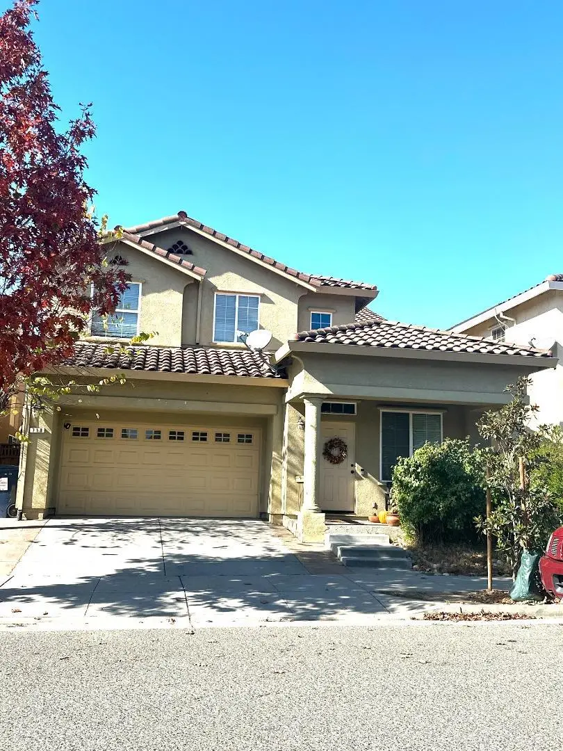 718 Roble Street, Watsonville, CA 95076 - Image #2