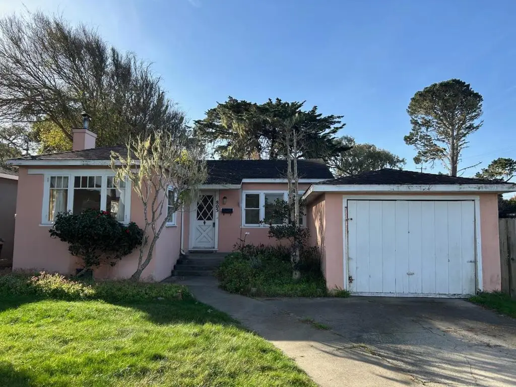 805 Sinex Avenue, Pacific Grove, CA 93950 - Image #1