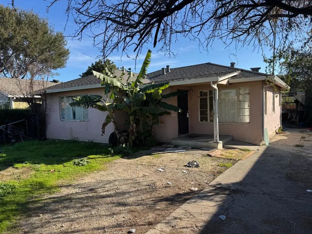 2138 Dumbarton Avenue, East Palo Alto, CA 94303 - #1