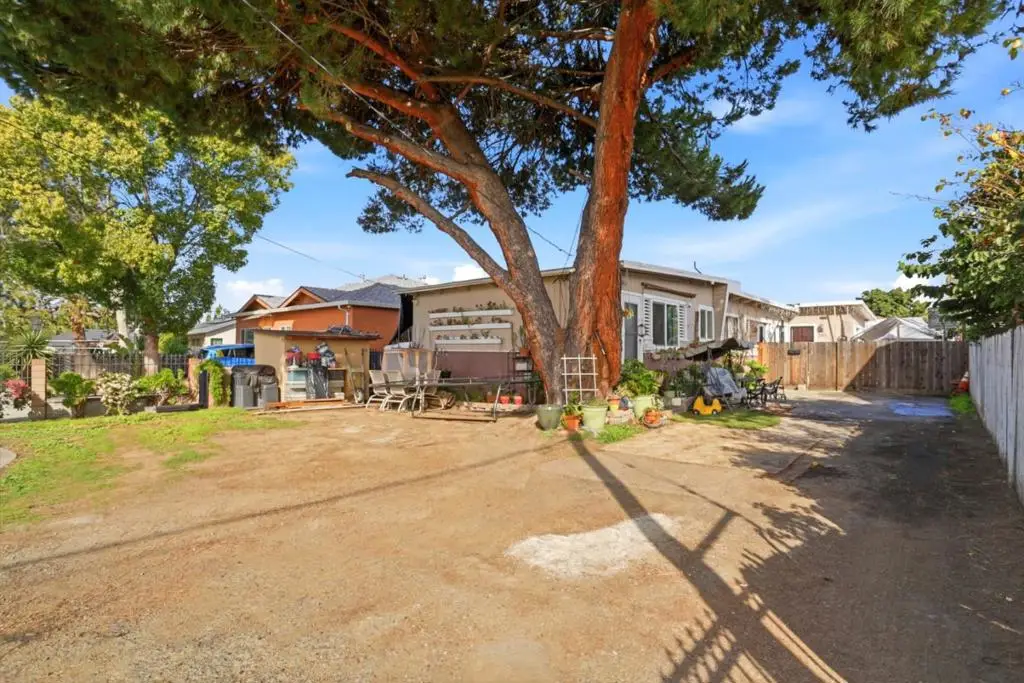 230 Mccreery Avenue, San Jose, CA 95116 - Image #1