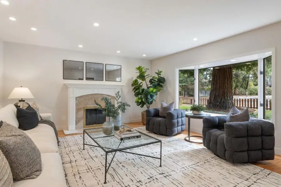 141 Jordan Avenue, Los Altos, CA 94022 - Image #3