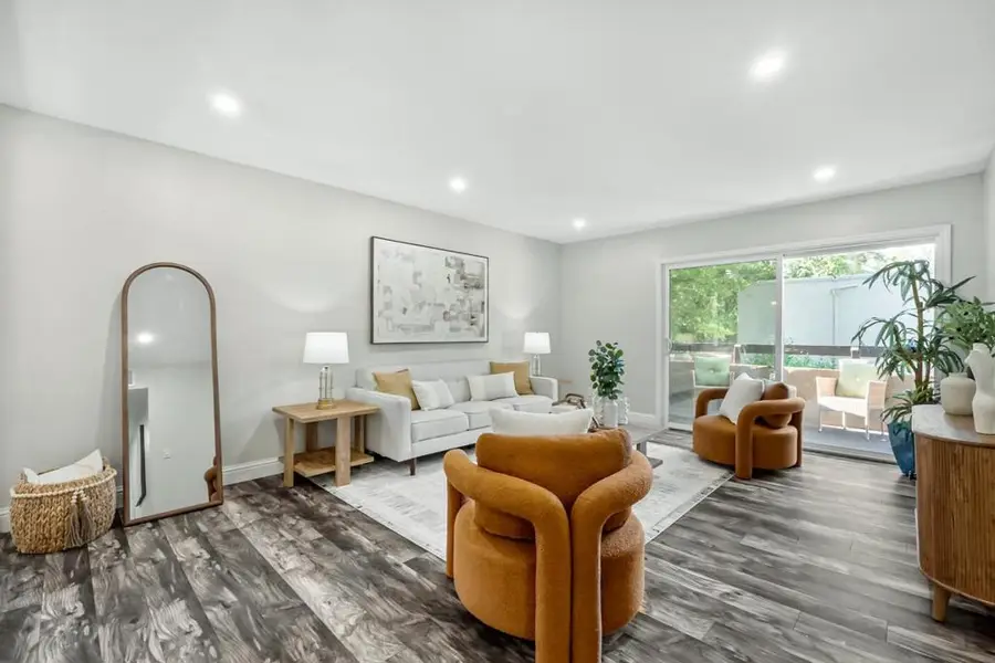 310 Tradewinds #8, San Jose, CA 95123 - Image #2