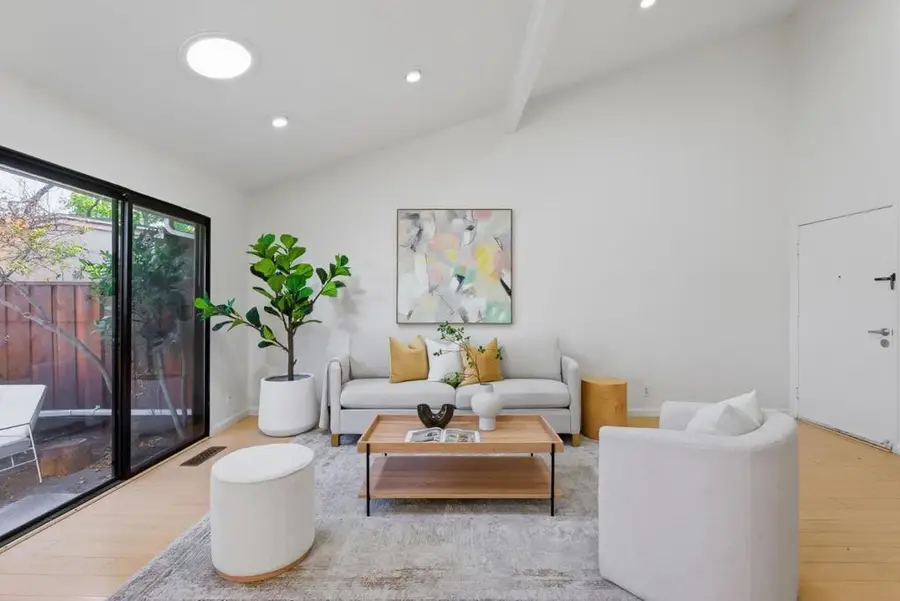 20012 Northcrest Square, Cupertino, CA 95014 - Image #3