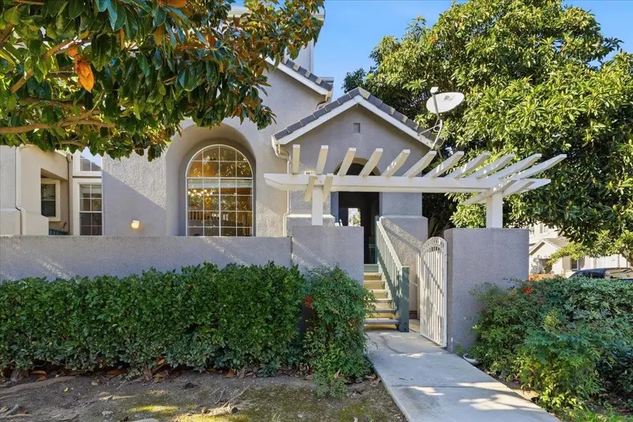 3066 Nattinger Lane, San Jose, CA 95125 - Image #2