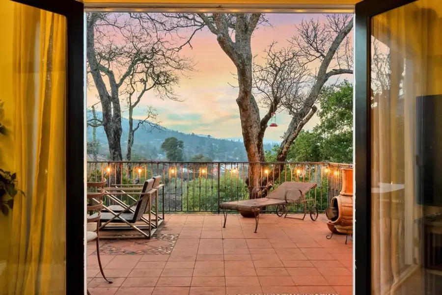 8 Central Court, Monte Sereno, CA 95030 - #2