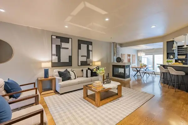 978 La Mesa Terrace #E, Sunnyvale, CA 94086