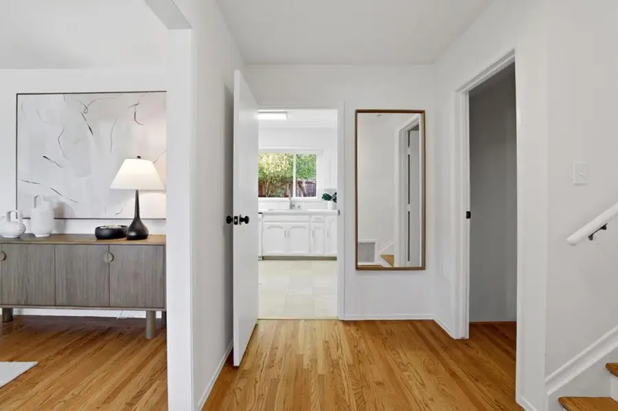 3722 Red Oak Way, Redwood City, CA 94061 - Image #3