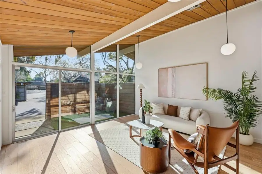 127 Greenmeadow Way, Palo Alto, CA 94306 - Image #2