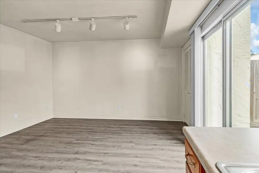 3137 Seacrest Avenue #17, Marina, CA 93933 - Image #3