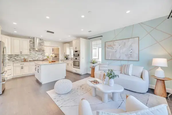 1337 Araujo, San Jose, CA 95131