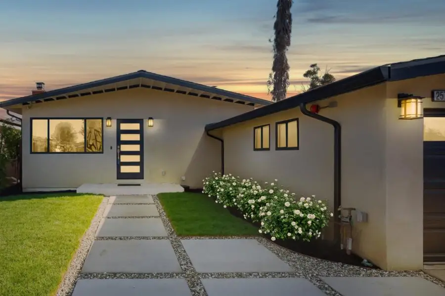 2512 Farrington Way, East Palo Alto, CA 94303 - Image #2