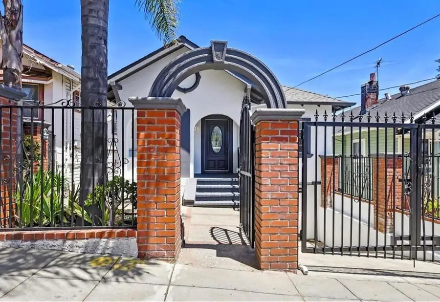 2036 E 20th Street, Oakland, CA 94606 - #2