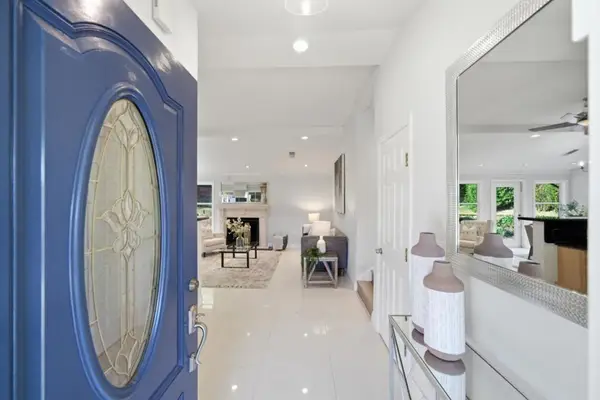 1723 El Verano Way, Belmont, CA 94002