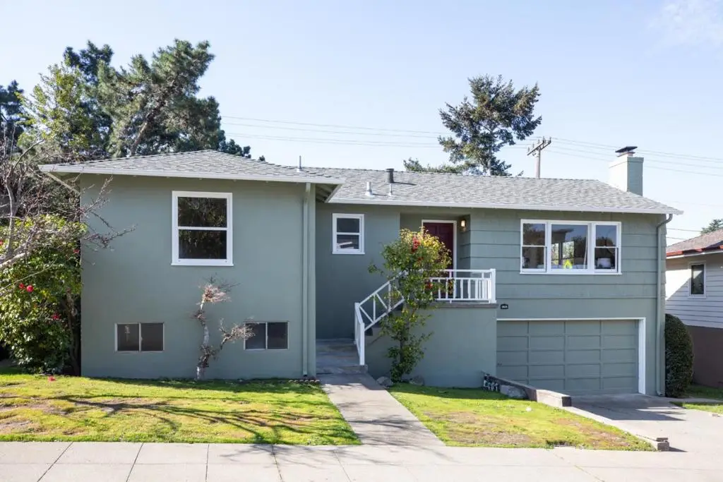 3820 Fernwood Street, San Mateo, CA 94403 - Image #1