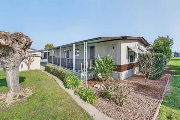 19690 N. Hwy 99, Acampo, CA 95220