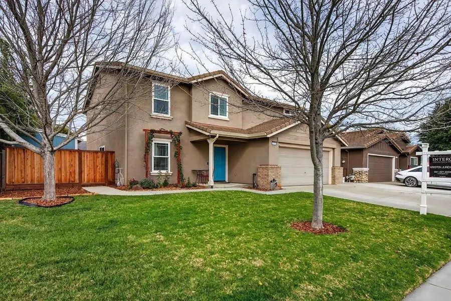 1741 Mimosa Street, Hollister, CA 95023 - #2