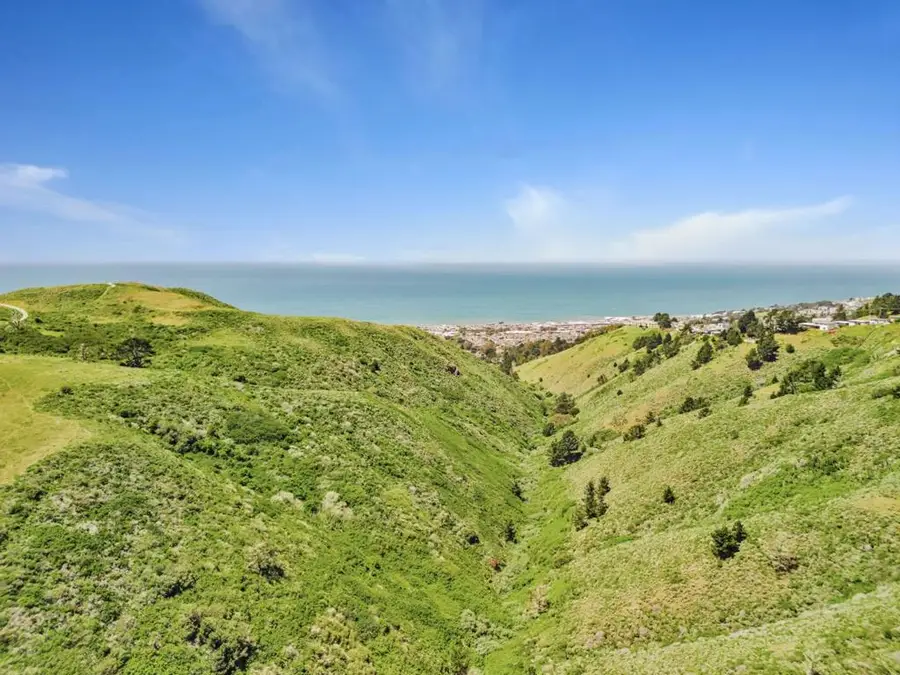 720 Lockhaven Drive, Pacifica, CA 94044 - #3